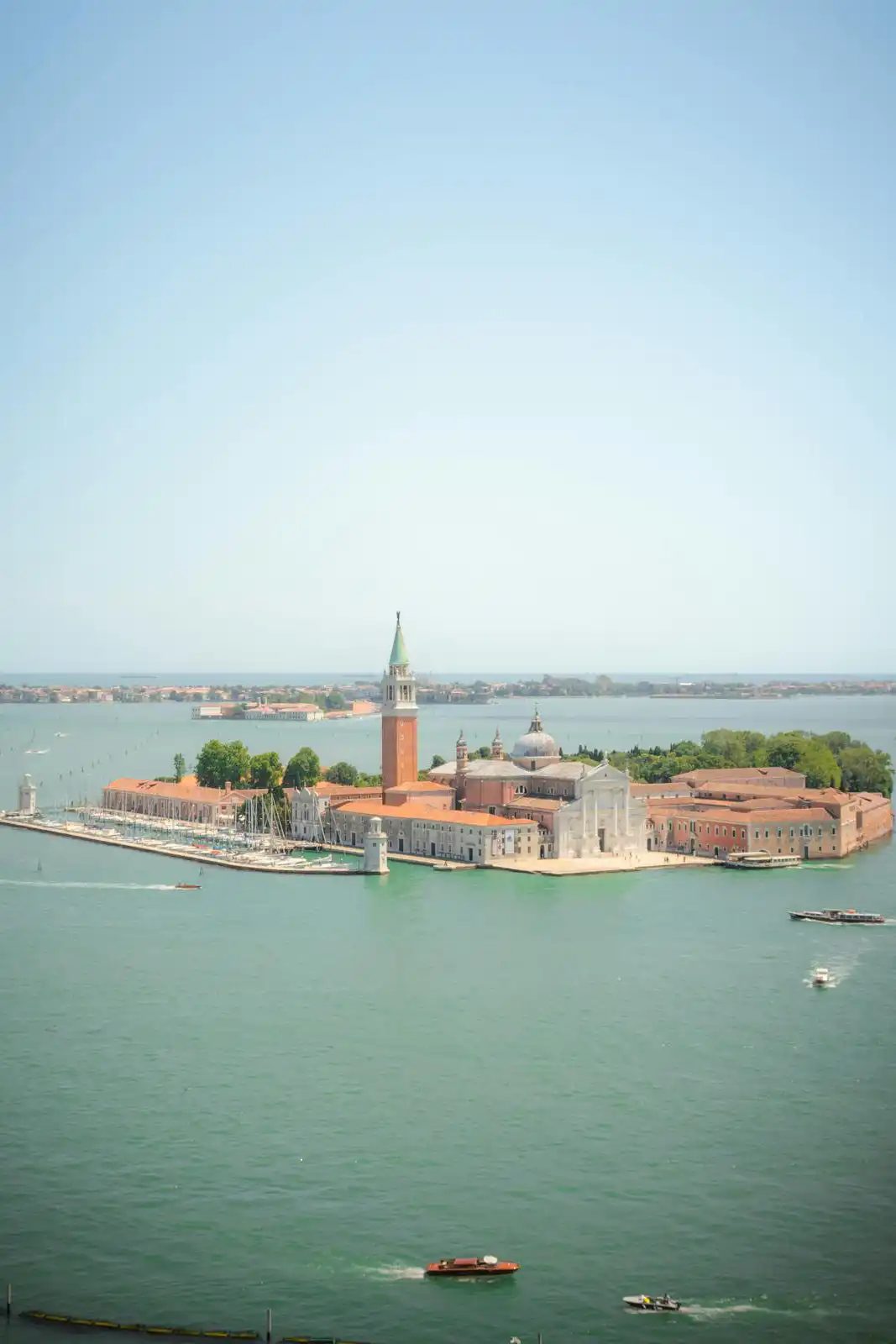 Venice Boat Tour island tour